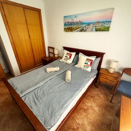 Banderas Apartment *